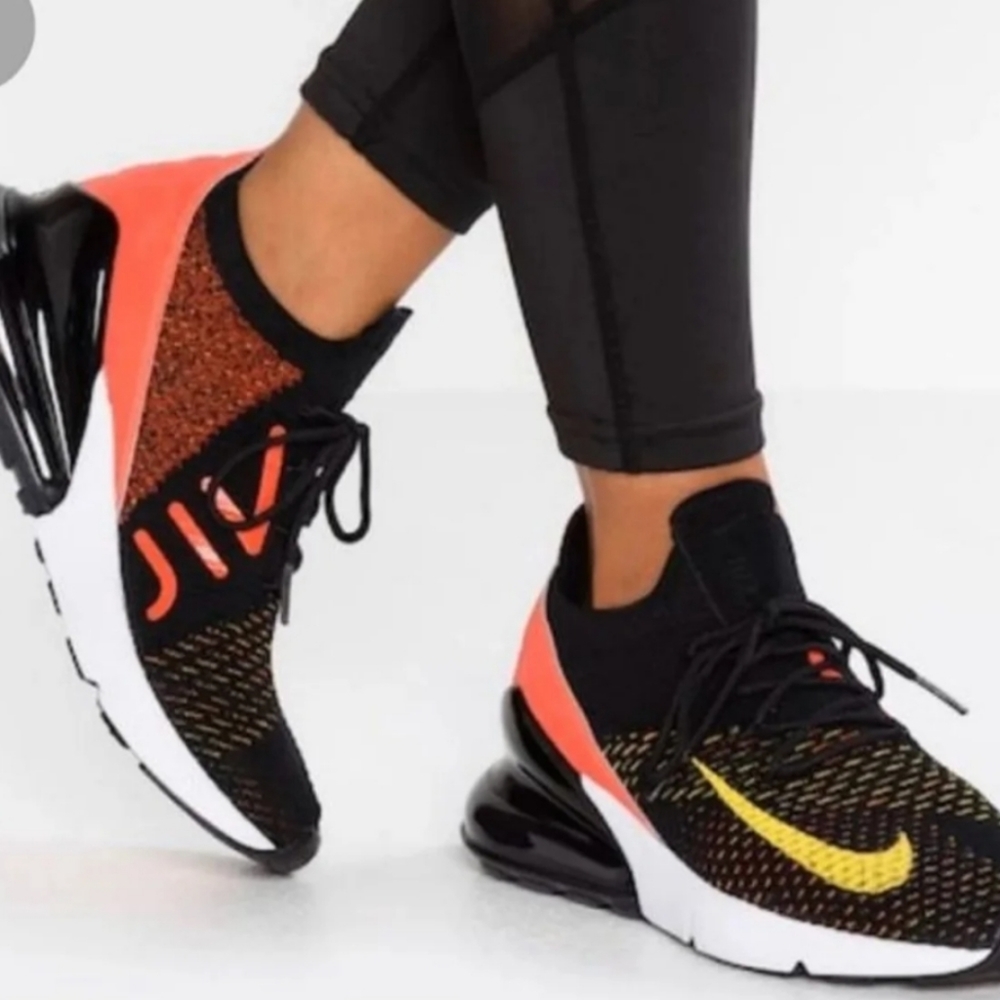 Air max 270 flynit bred